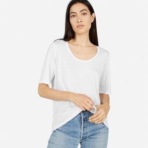 Everlane Pina Stretch Mid Sleeve Tee - M